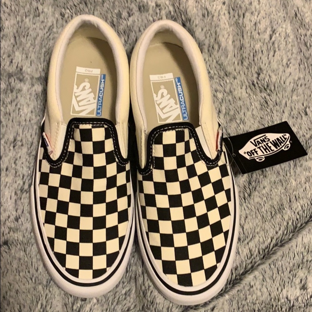 Slip on pro checker board black white